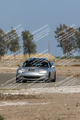 media/May-01-2022-CalClub SCCA (Sun) [[03a481c204]]/Group 5/Qualifying (I5)/